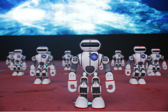 科技賦能，生態玉溪 2019京東玉溪特產館“11.11”啟動儀式暨智能機器人銷售新篇章